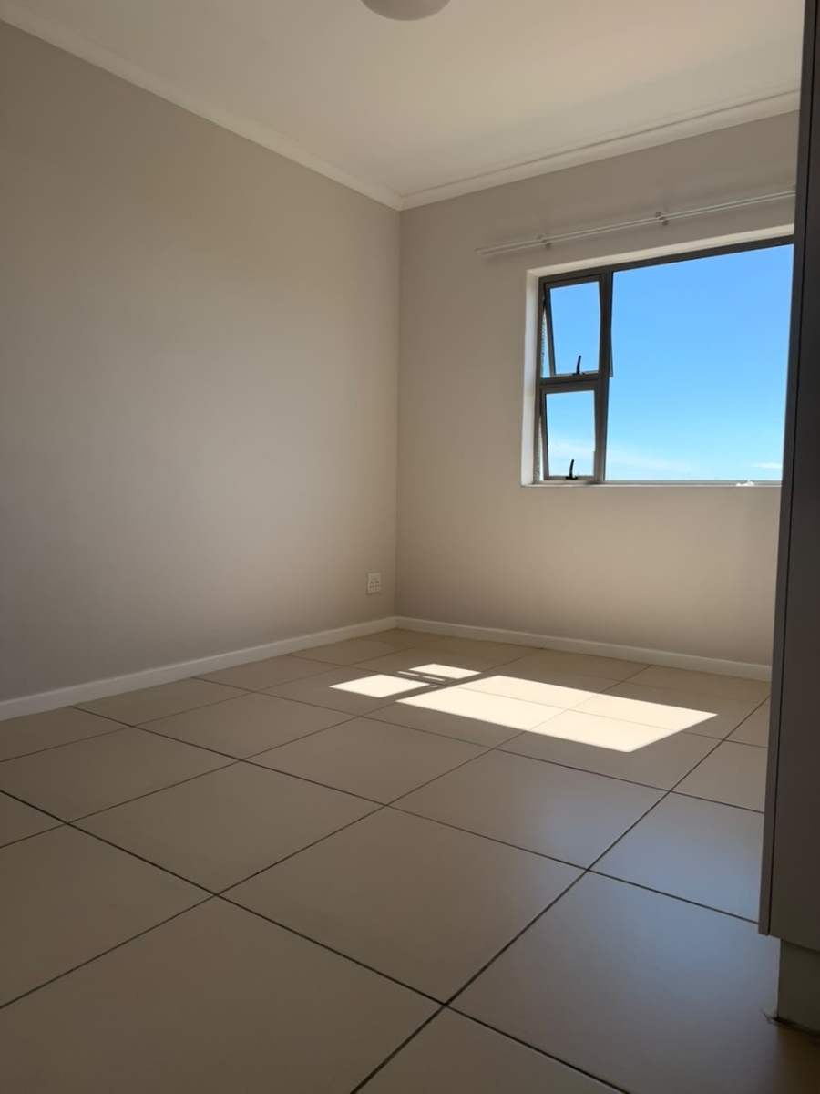 To Let 2 Bedroom Property for Rent in Burgundy Estate Western Cape
